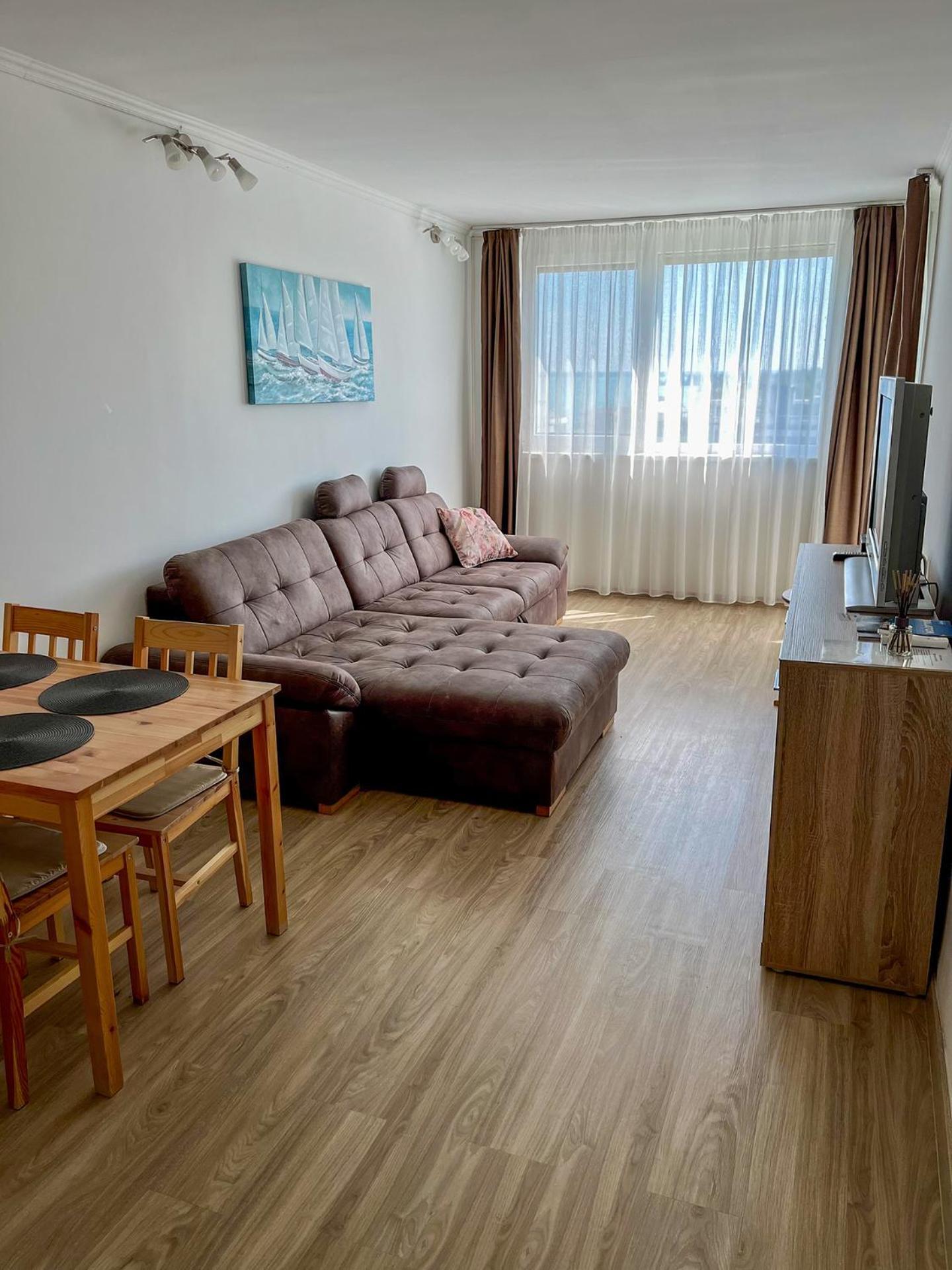 Cadet Holiday Apartman Ezuestpart Siofok Ngoại thất bức ảnh