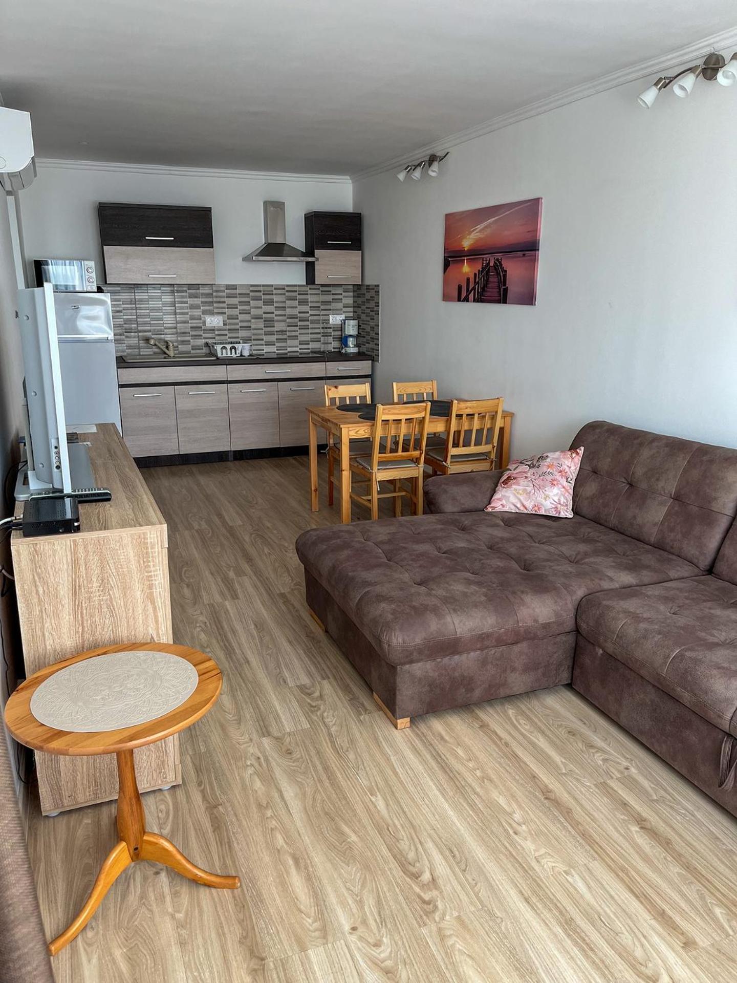 Cadet Holiday Apartman Ezuestpart Siofok Ngoại thất bức ảnh